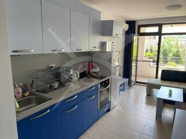 Продава се Двустаен апартамент в Созопол - 63 кв.м за 1715 €/кв.м - Снимка #2