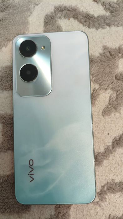 Vivo Y18 катпайды стекло ест