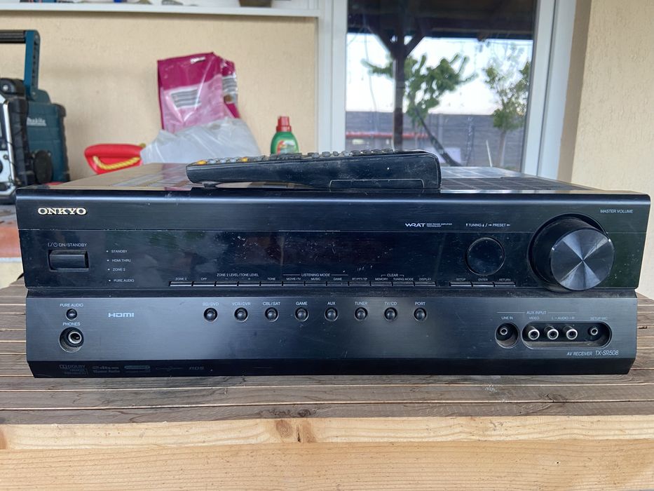 Amplificator statie Onkio cu telecomanda