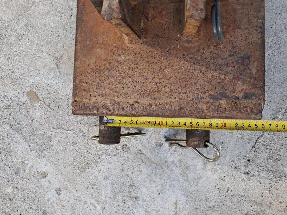 Vand cupla remorcare tractor si suport freza pentru semanatoare