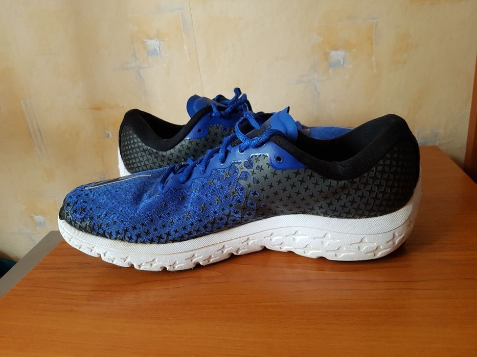 BROOKS pure Flow 5 маратонки 42 номер.