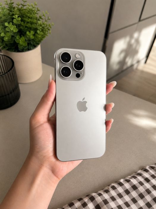 iPhone 16 PRO MAX gri