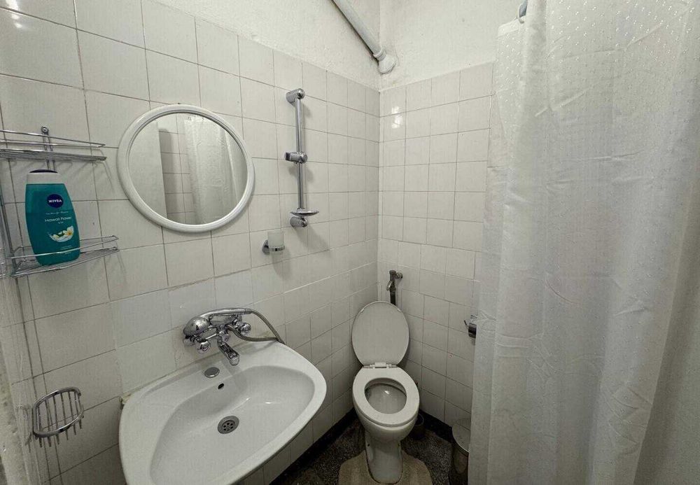 Дава се под наем Двустаен апартамент в Варна, Цветен квартал - 62 кв.м за 500 € - Снимка #7