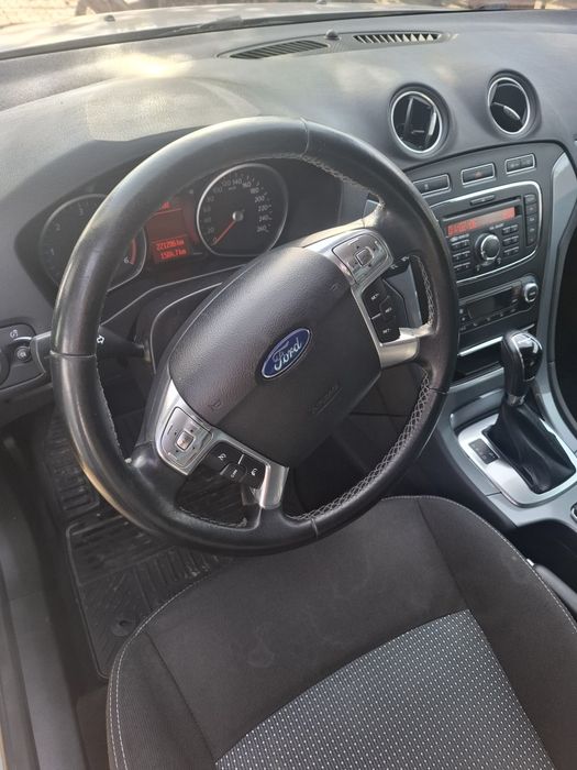 Vând Ford Focus An 2014 Automat