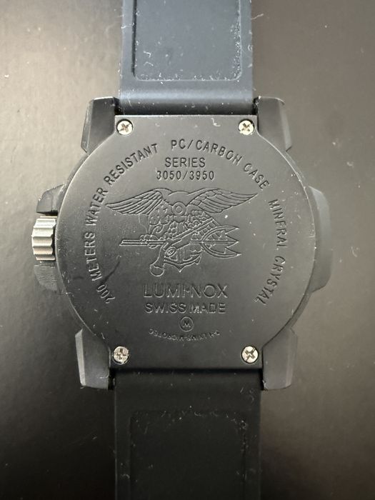 Luminox Navy SEAL Quartz 200m – stare excelentă 9/10, curea NOUĂ