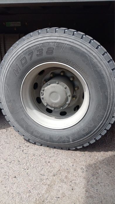 Резина 315 80 r22.5 с дисками