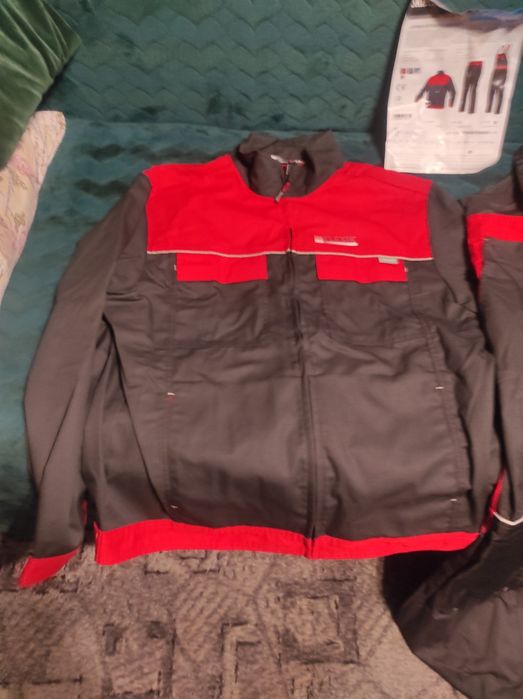 Costum salopetă nou