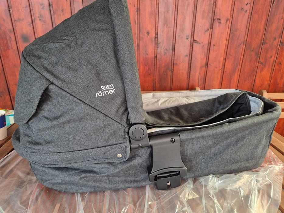 Landou Britax Romer StriderM-Greutate maxima 9 Kg-Compatibil carucior