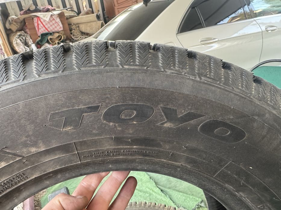 Продам Шины  R17