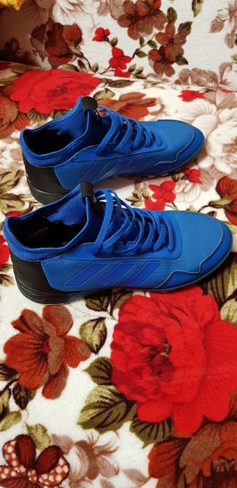 Adidași originali