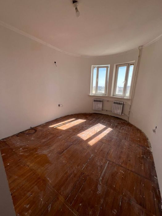 Нотариальная,ул Бабура,Нукус продается