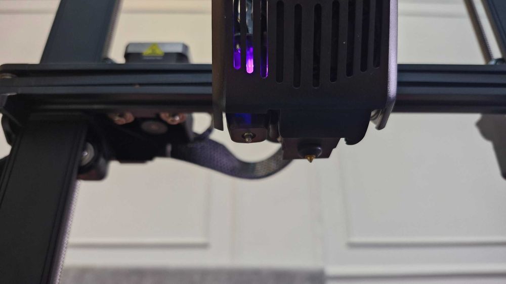 3D‑принтер Creality Ender 3 V3 SE (с установленным CR‑Touch)