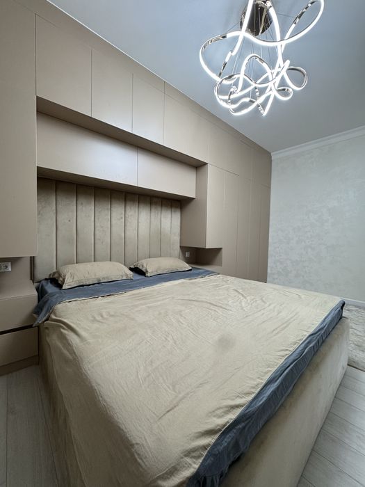 4 хонали зур ремонти ва мебель техникаси билан сотилади