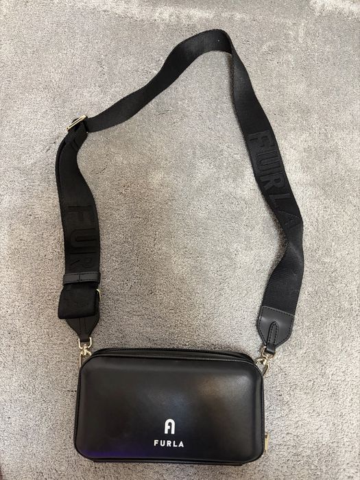 Furla клъч/чанта с презрамка