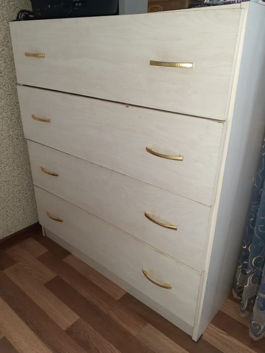 Спальный гарнитур б/у