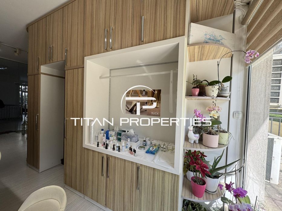 Търговско помещение за продажба в ж.к Зорница