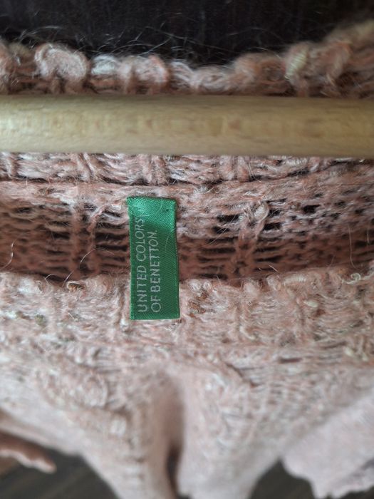 Дамски пуловер Benetton