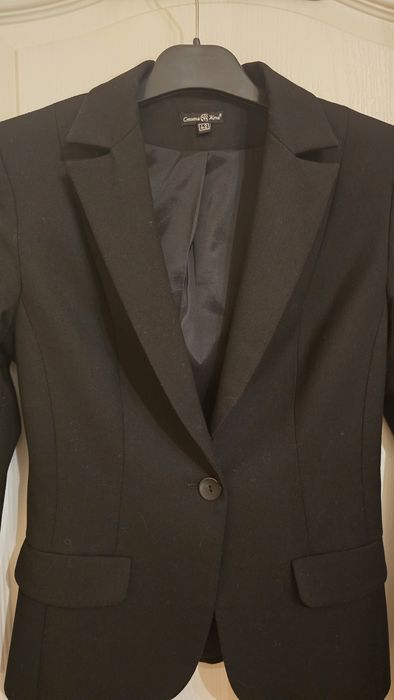 Продавам дамско бизнес сако