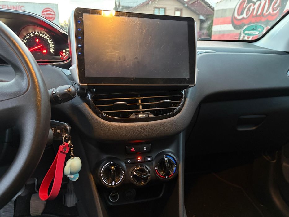 Peugeot 208  Euro 5 An 2014