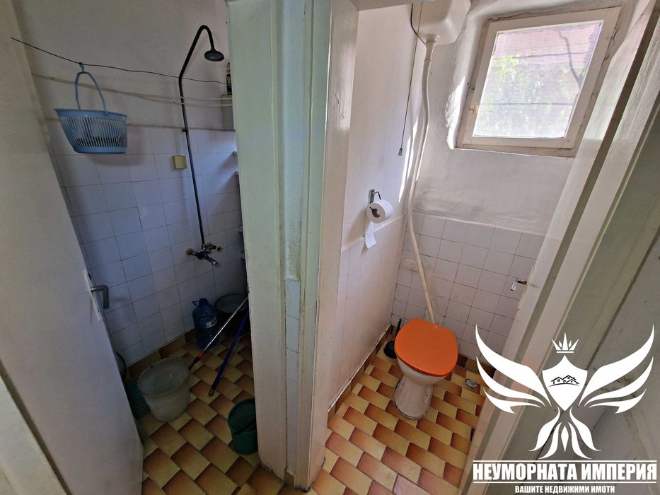 Дава се под наем Тристаен апартамент в Асеновград - 90 кв.м за 362 € - Снимка #9