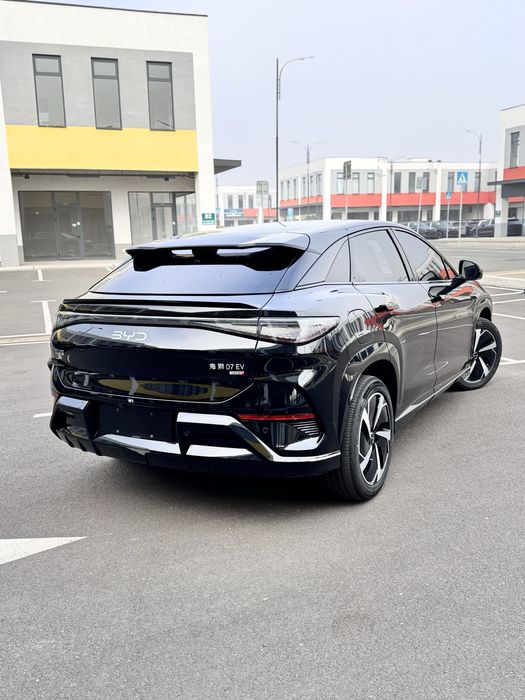 BYD SEA Lion 07.  2025