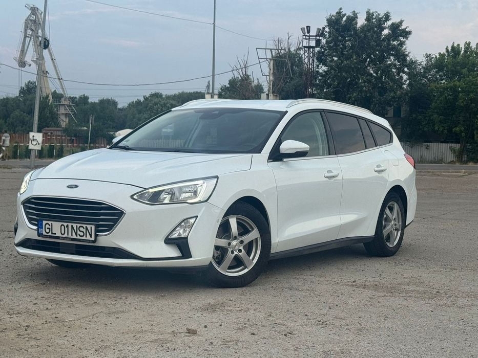 FORD Focus 2019 — imagine 4