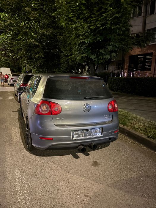 Vând golf 5 4motion