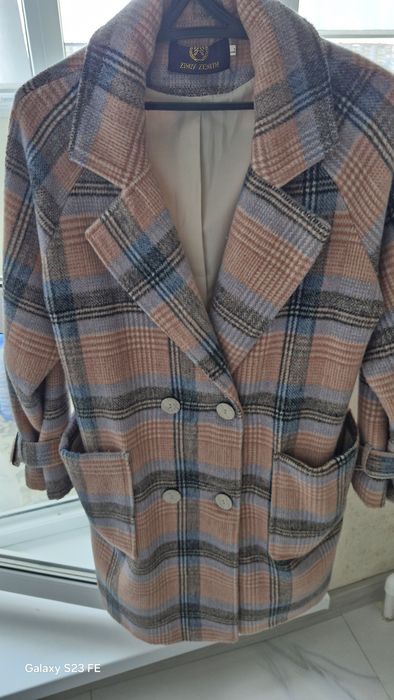 Продам осенее пальто