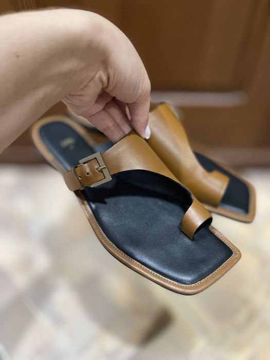 Продам шлёпанцы ZARA
