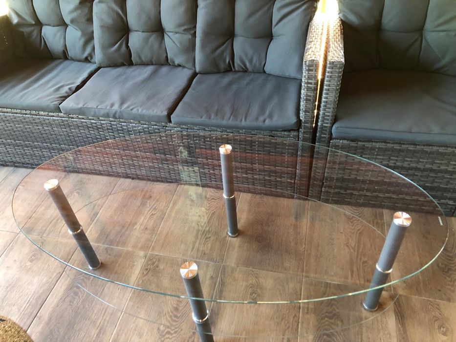 Stare excelenta! Masa living de sticla