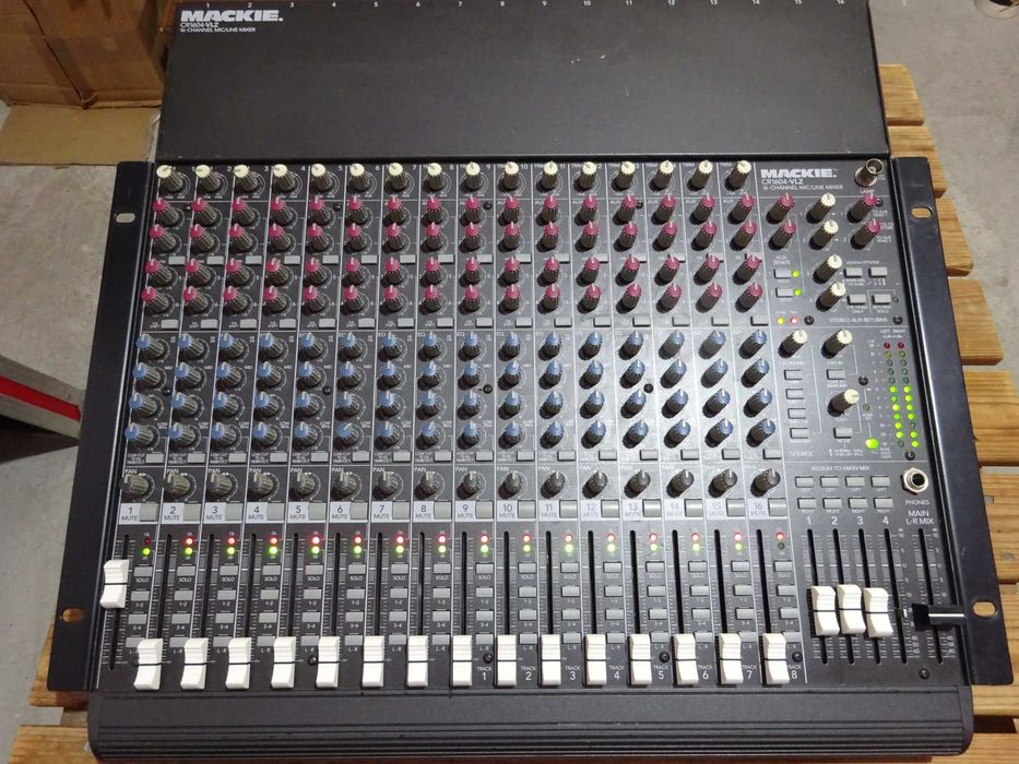 Mixer audio Mackie CR1604-VLZ 16