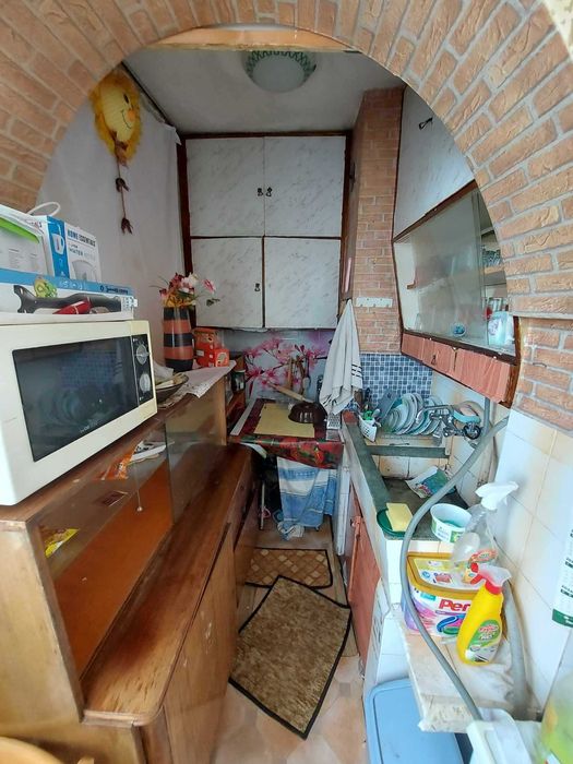 Продава се Двустаен апартамент в Търговище, Център - 61 кв.м за 962 €/кв.м - Снимка #1