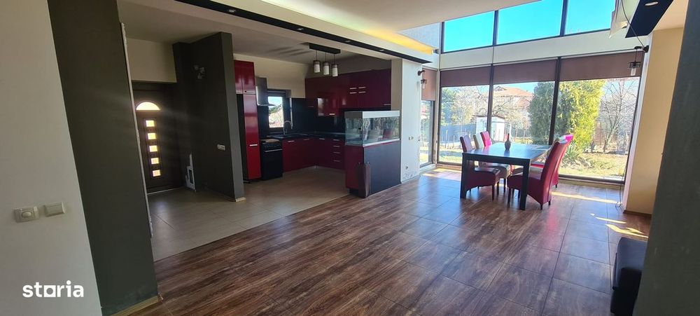 Proprietate cu 2 case 7 km Craiova in Ghercesti