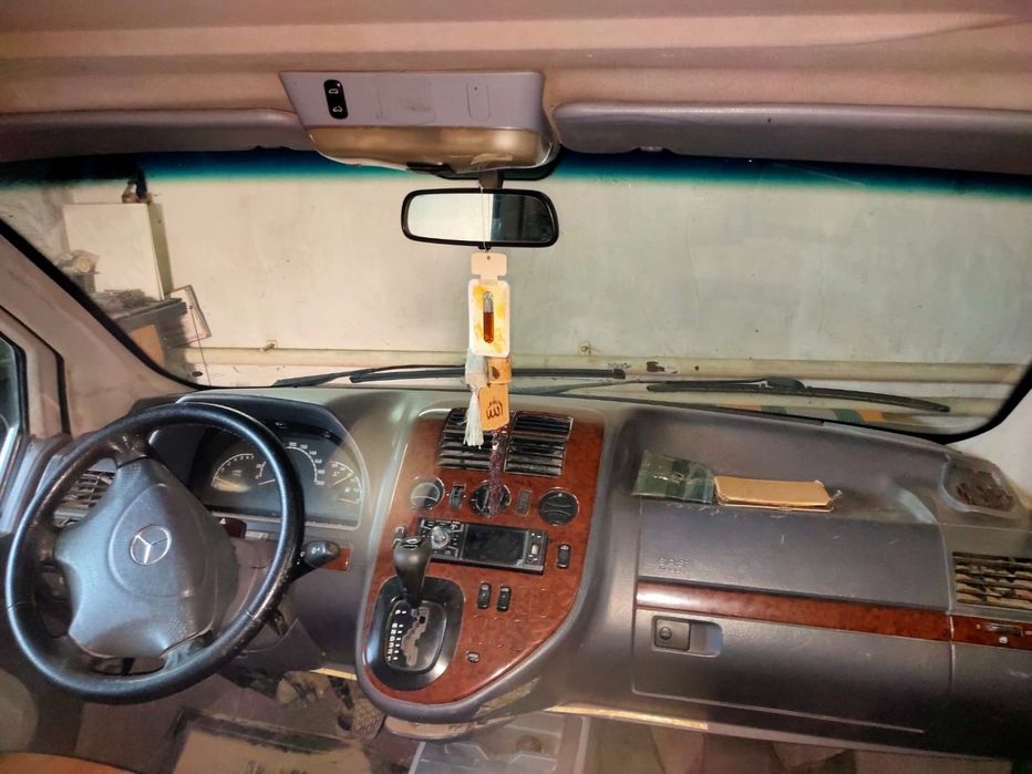 Продам Мерседес вито