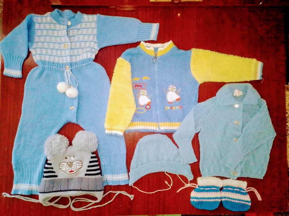 Продам детскую одежду