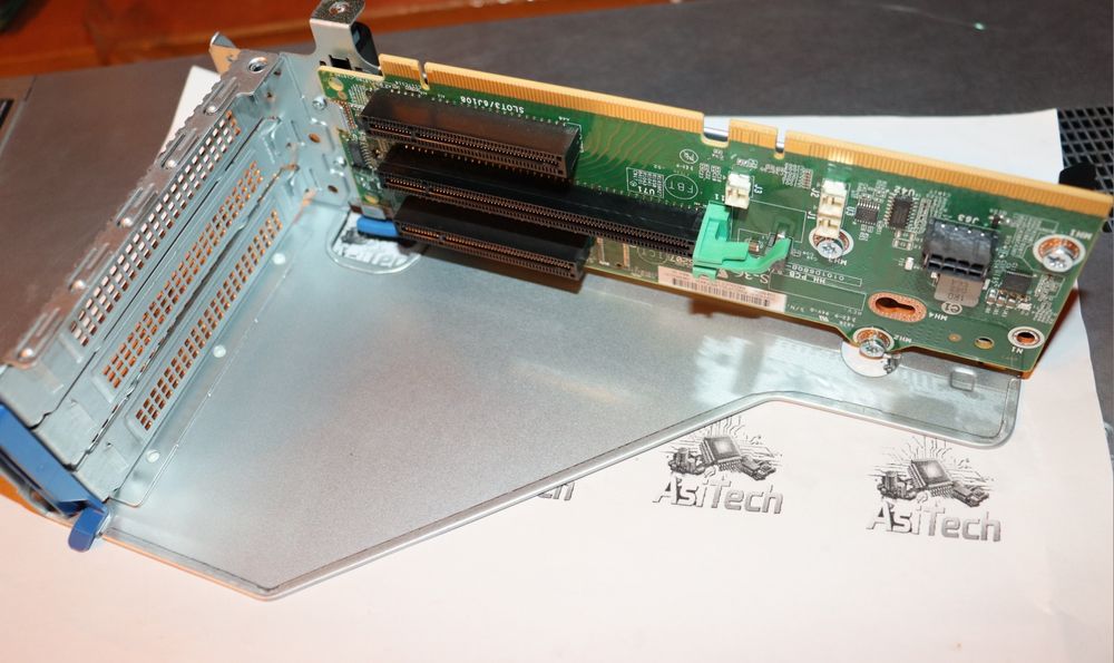 Secondary PCIe Riser + Cage Server HPE DL380/385/560 Gen 10  8 7 5 0 5 8 - 0 0 1
