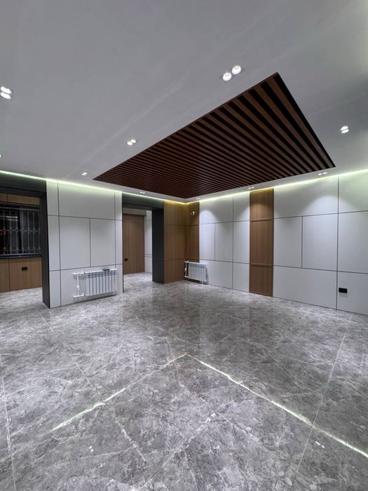 ЦУМ | Централ банк - Продается нежилое помещение вдоль дороги 165м2