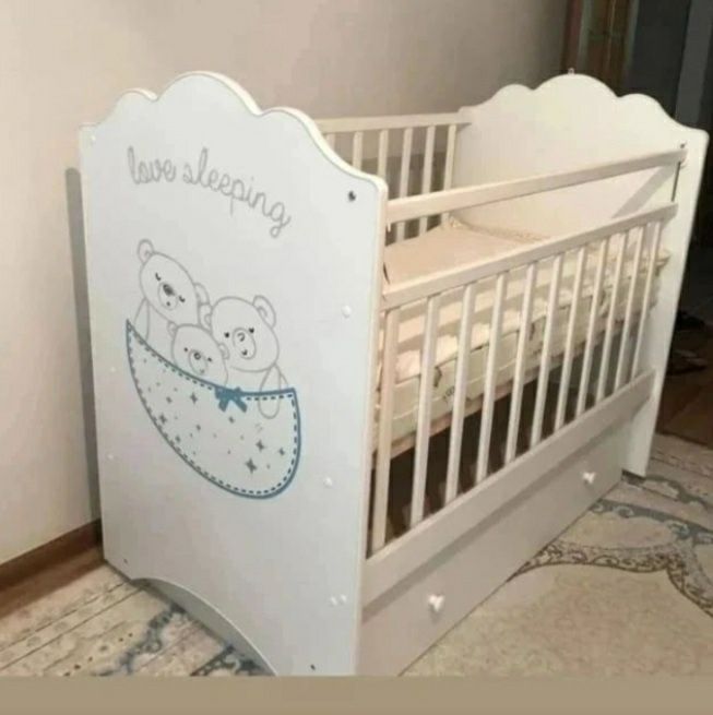 Манеж детский с матрасом