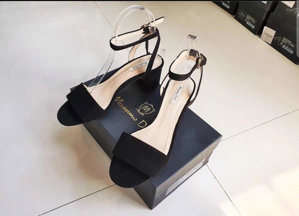 Босоножки MassimoDutti 36 размера.