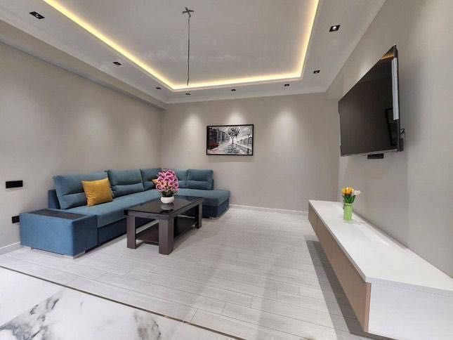 Dream House Продается 3 комнатная квартира ремонт 8-роддом, Глинка