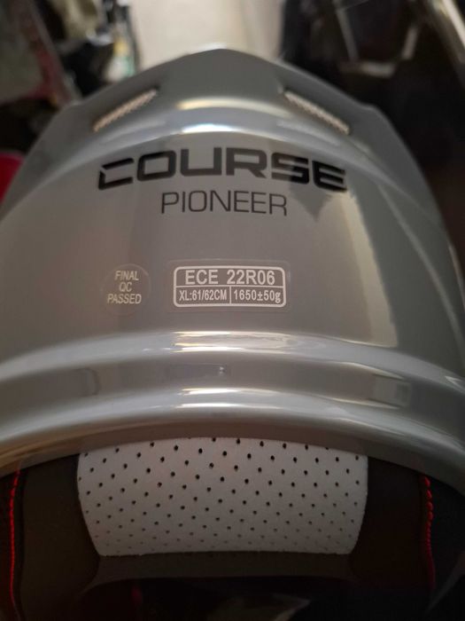 Модуларна каска Нова