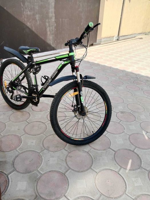 Велосипед спортивный для города