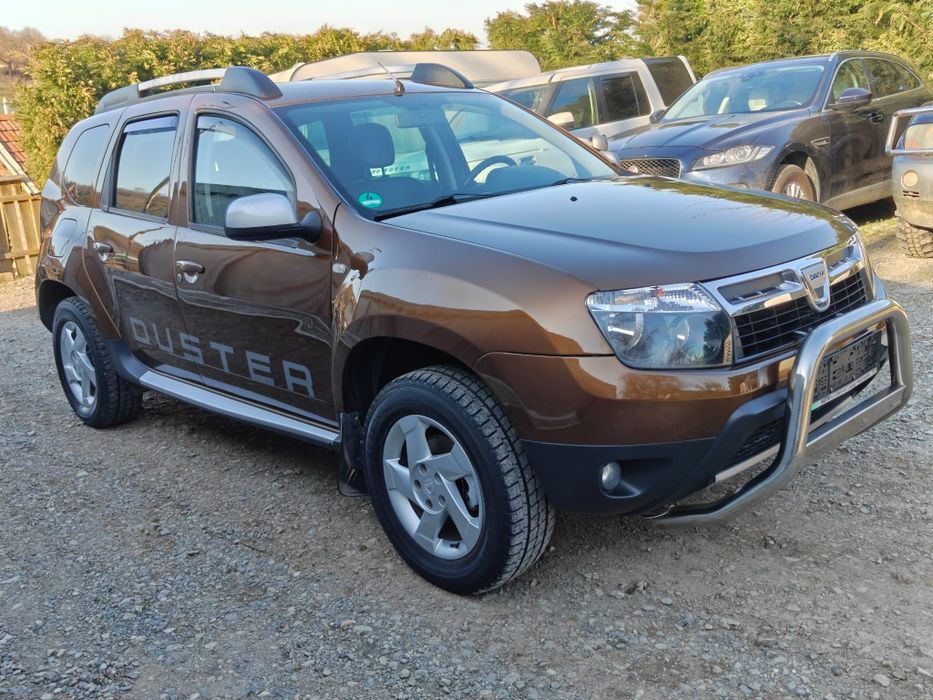 Dacia Duster 4x4 stare foarte bună îngri