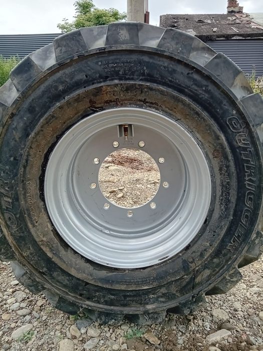 Vând jante cu anvelope pline 12 - 16.5