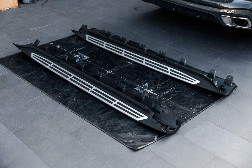 Степенки BMW X5 G05 X6 G06 X7 G07 X3 G01