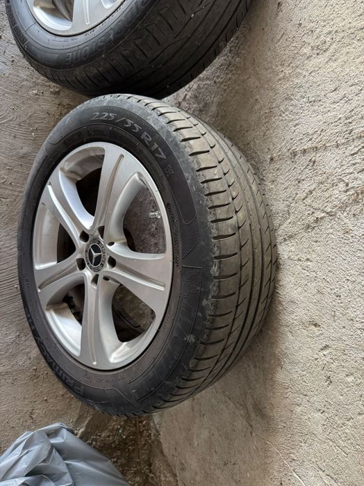 Set 4 jante originale Mercedes 17" (E-Class W212/W213) cu anvelope 225/55 R17