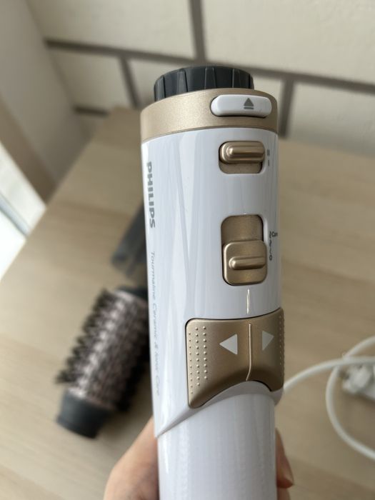 Стайлер Phillips Dynamic Volumebrush