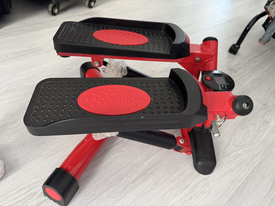 Продам степпер . Тренажер для дома