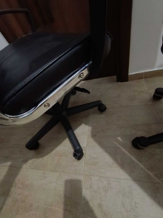 Офис столове 2бр.