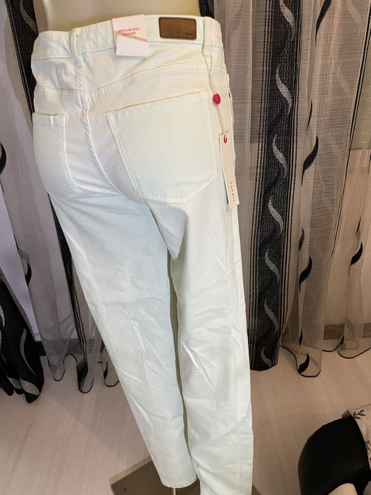 Женски дънки Espirit